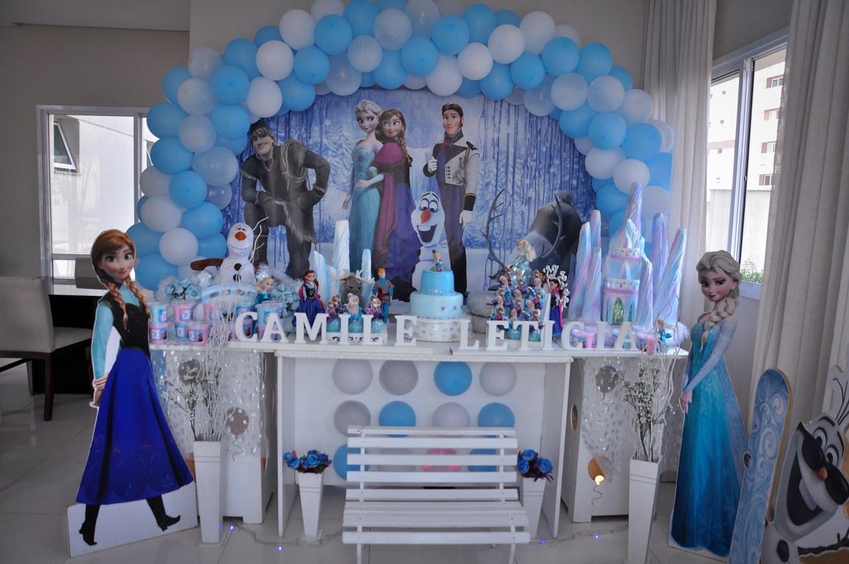 Condomínio São Paulo, SP, tema da festa Frozen