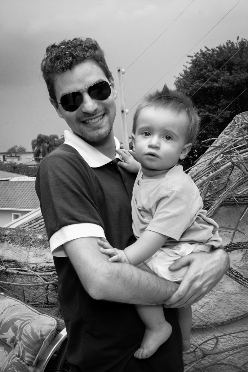 amiguinho com o convidado no Condomínio Morumbi, São Paulo festa Leonardo 1 aninho, tema Mickey