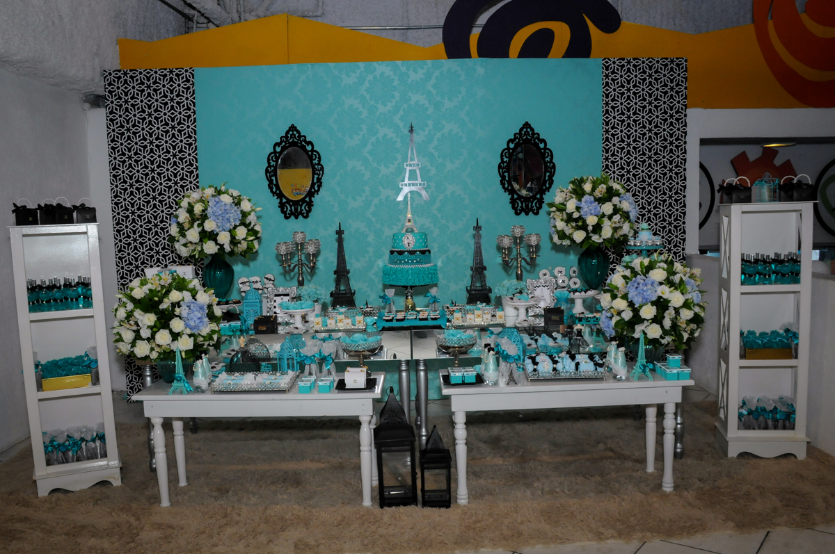 tema da mesa no Buffet Fábrica da Alegria festa infantil Sophia 11 anos, tema da festa Paris