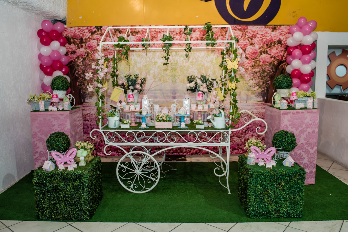 mesa decorada jardim encantado