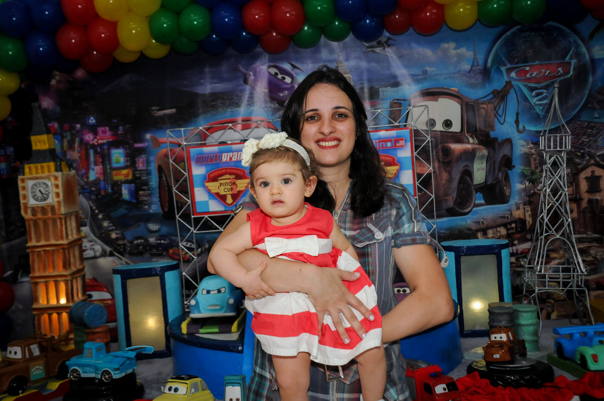 irmãzinha do aniversariante no Buffet Fábrica da Alegria, Morumbi, SP. festa infantil, Samuel 4 anos, tema Carros