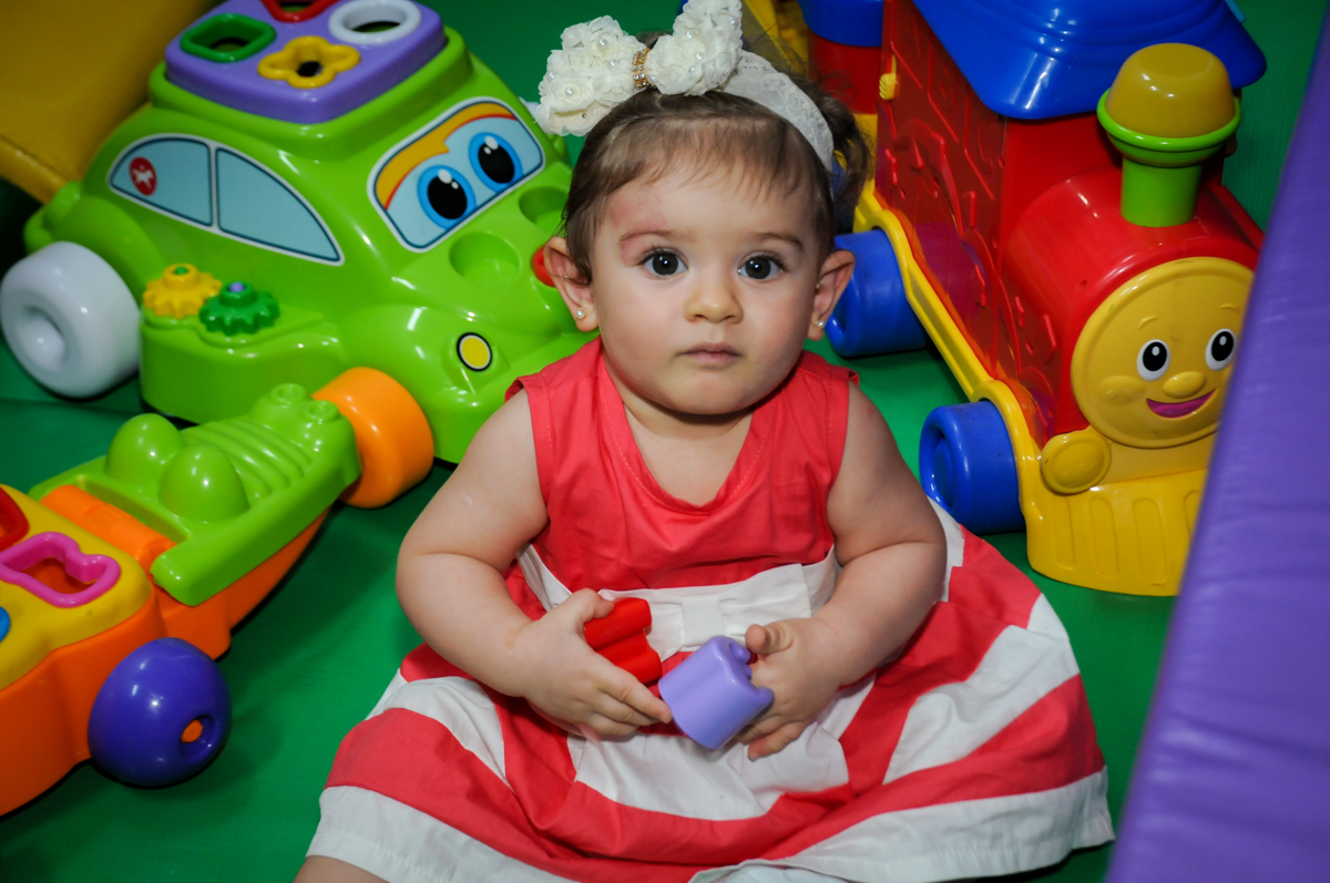 muita bagunça na área baby no Buffet Fábrica da Alegria, Morumbi, SP. festa infantil, Samuel 4 anos, tema Carros