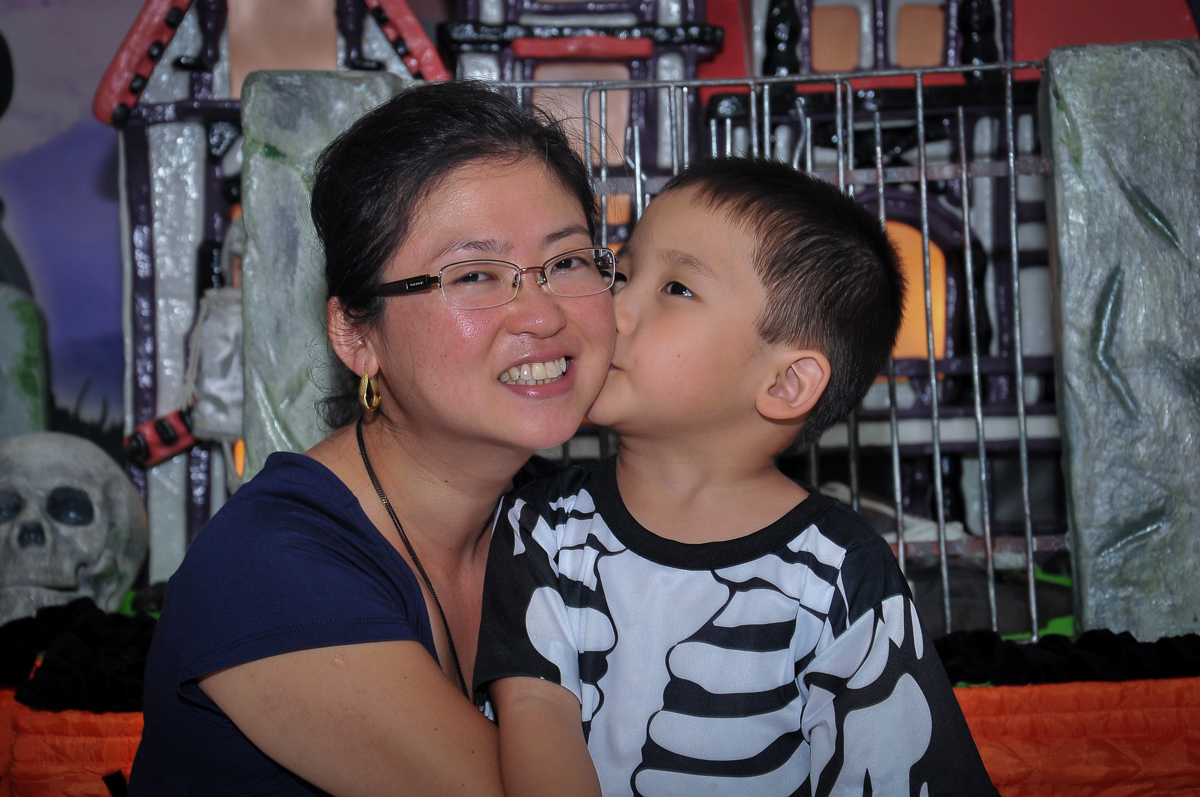 beijinho gostoso na mamãe no Buffet Megauê, Moema, SP, festa de aniversário infantil de Eduardo 5 anos, tema da festa Weloween