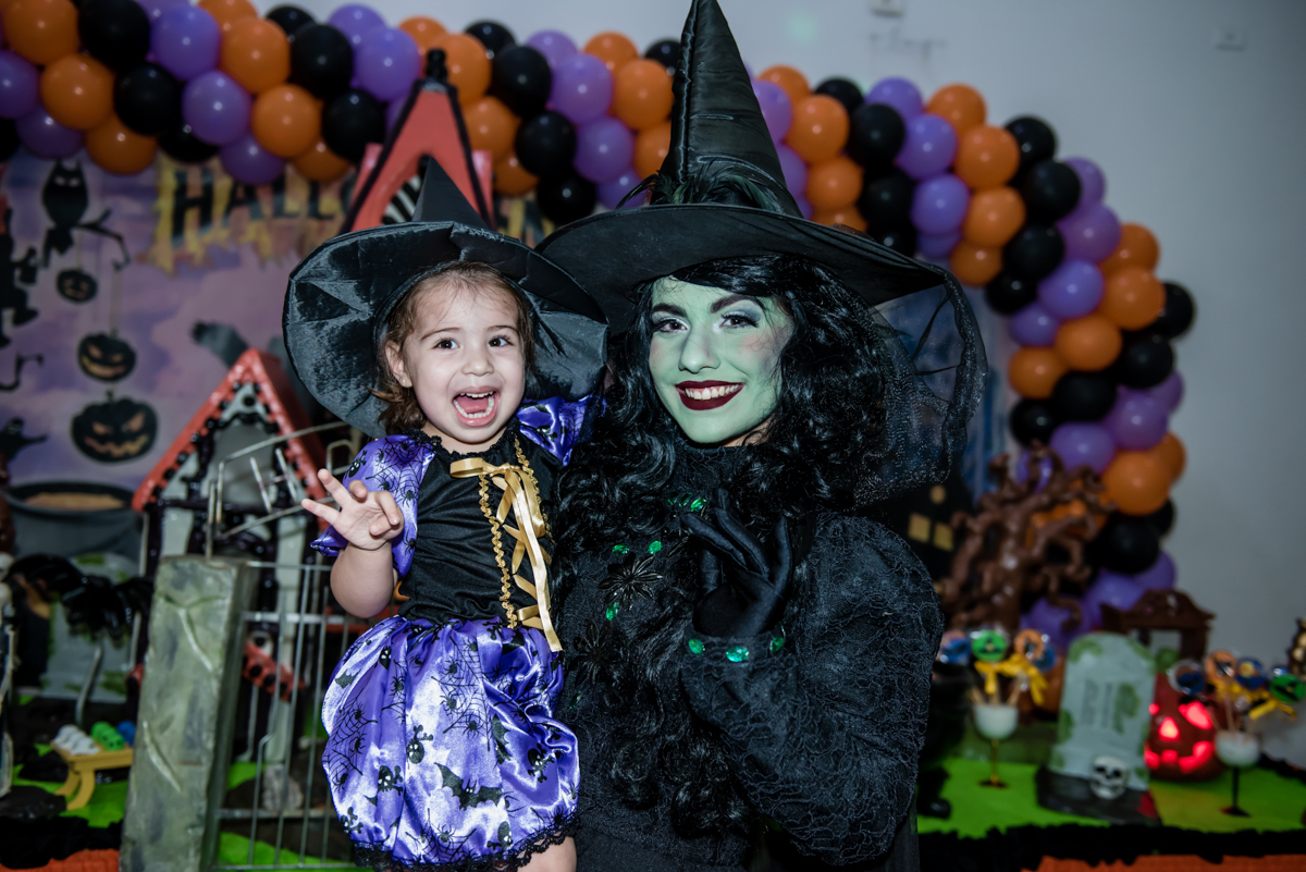 duas bruxinhas lindas