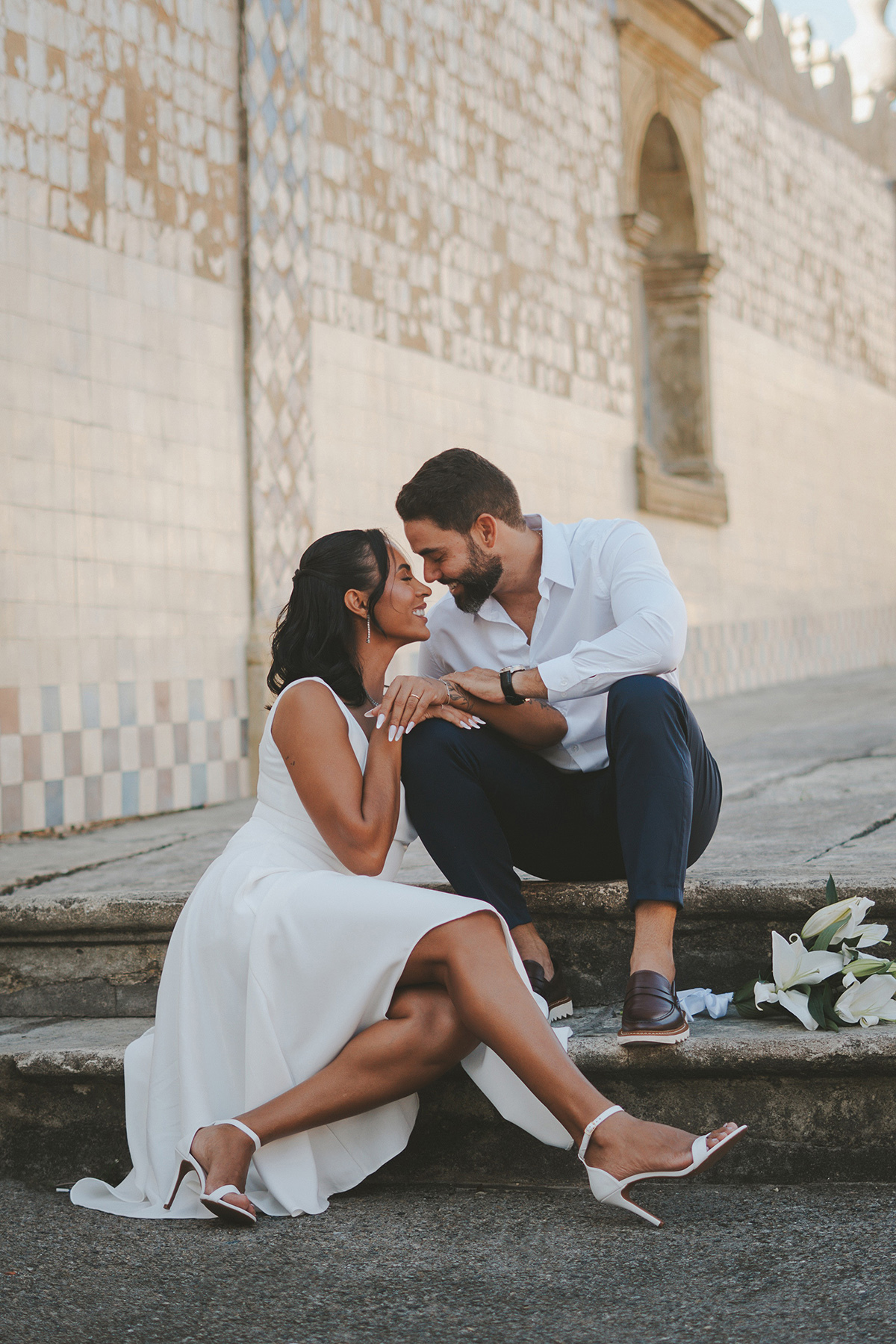 Seu pré-wedding com fotos elegantes e cheias de emoção. Ideal para convites, decoração e lembranças eternas.