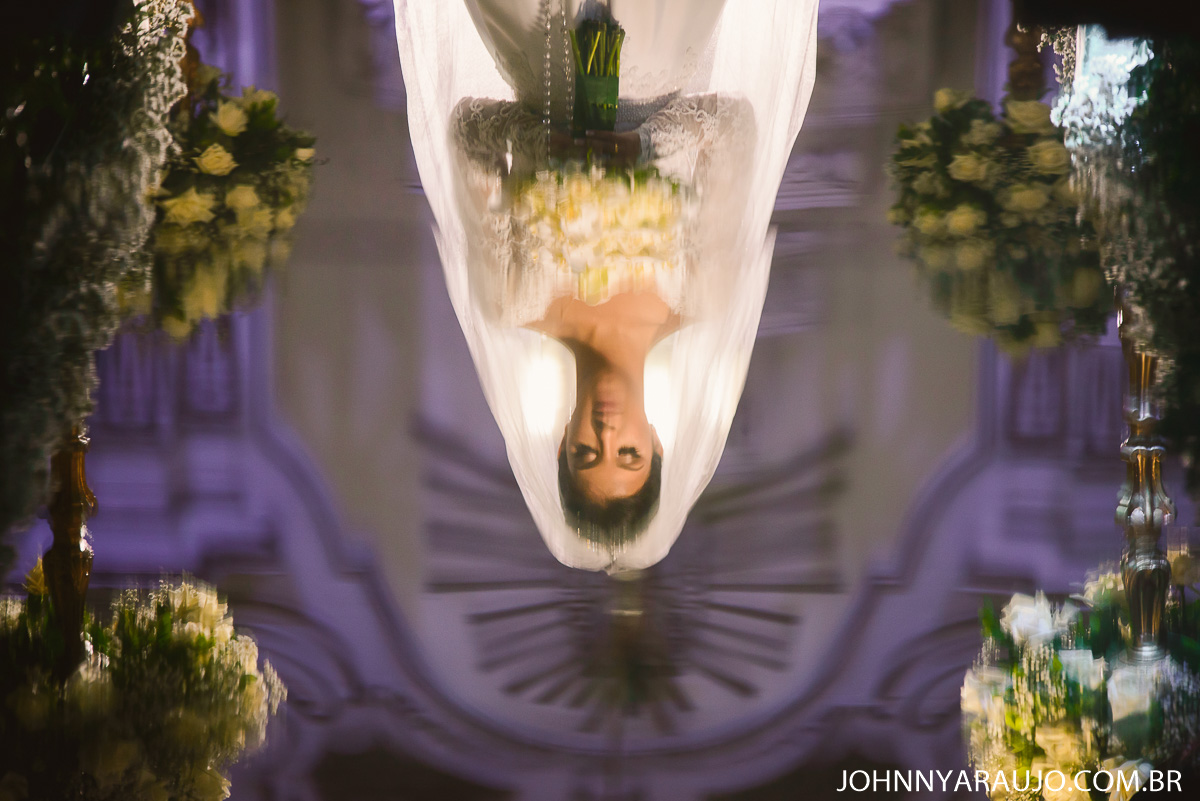 reflexos do piso de vidro na cerimonia de casamento em mamanguape PB