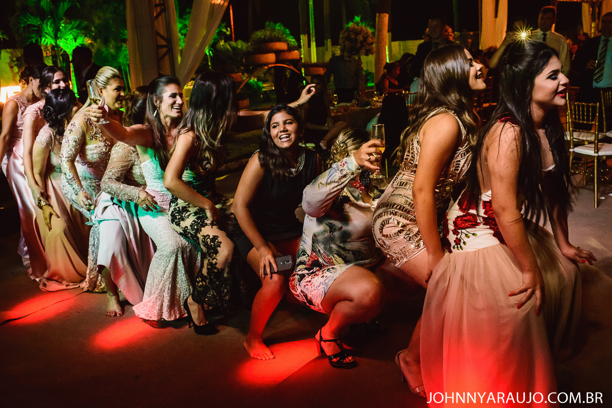 momento de descontração de casamento