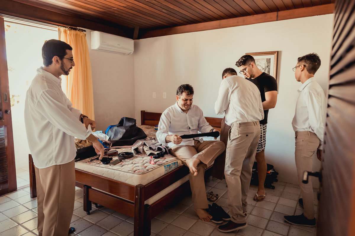 padrinhos se arrumando