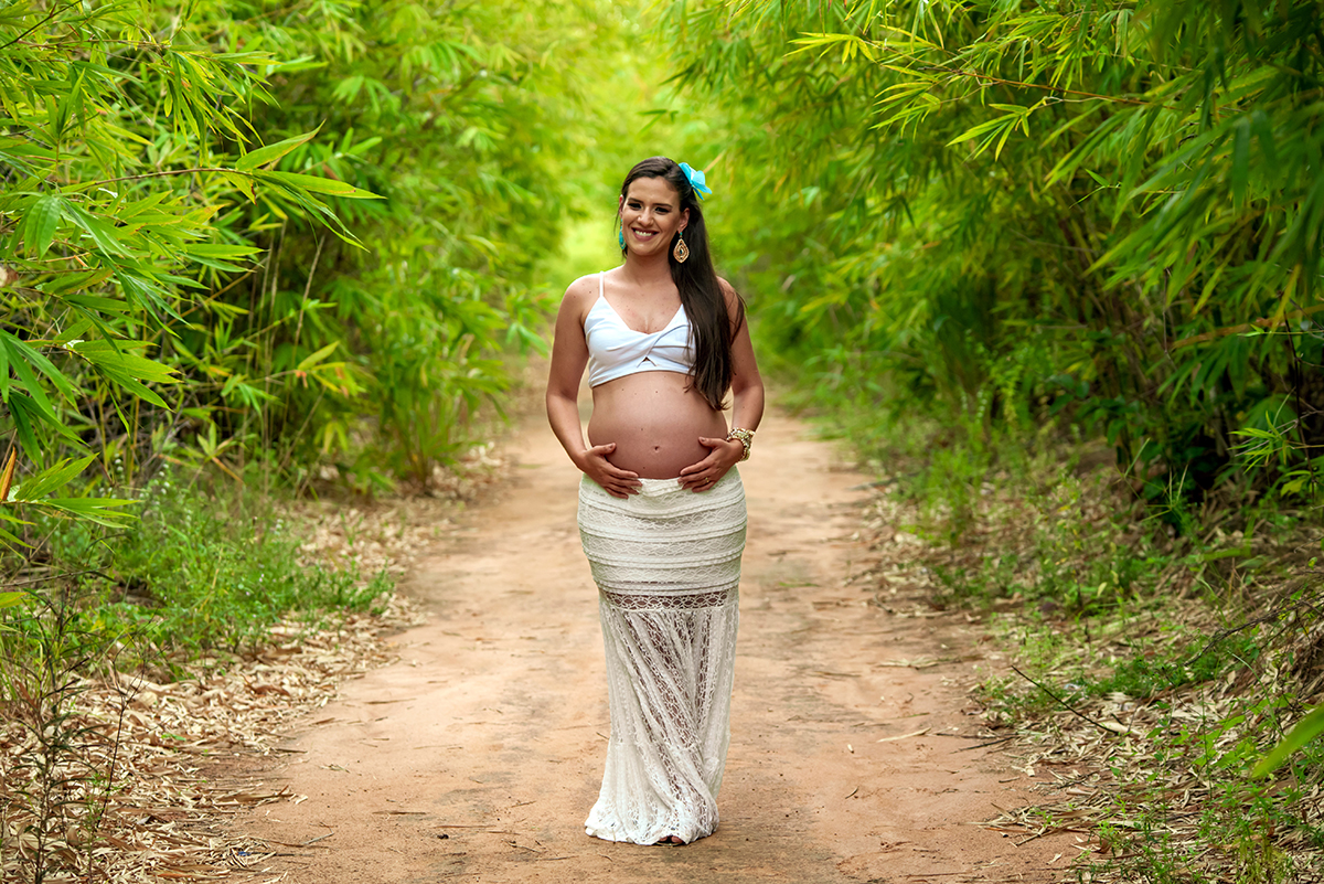 ensaio gestante no campo