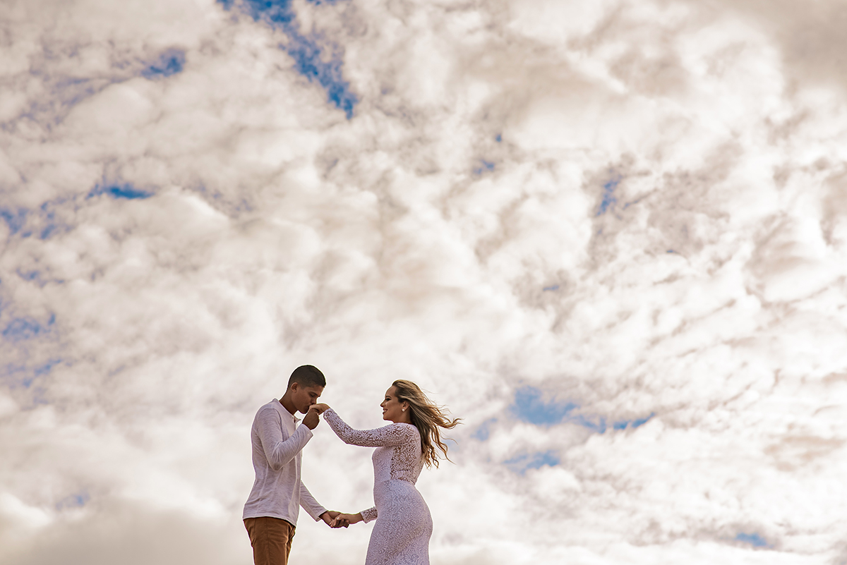 Ensaio Romântico dos Noivos Nayara e Jeferson. Litoral Sul Paraíba Brasil
