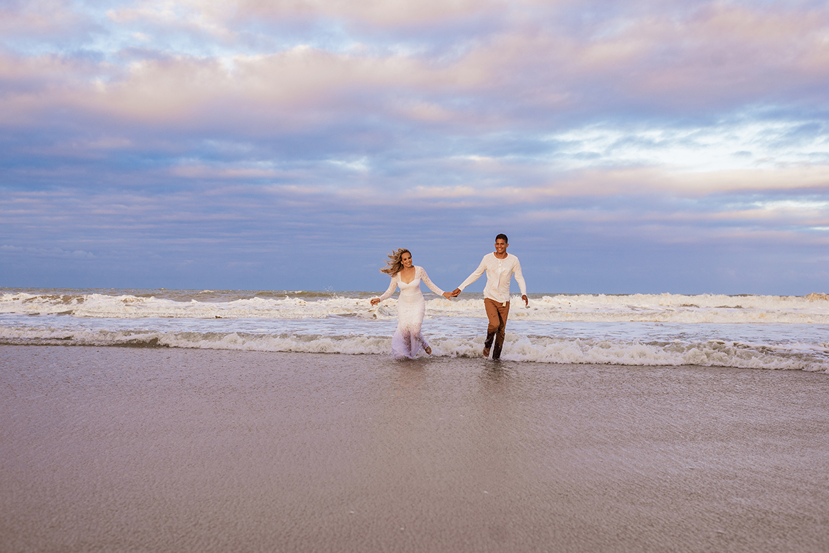 Ensaio Romântico dos Noivos Nayara e Jeferson. Litoral Sul Paraíba Brasil
