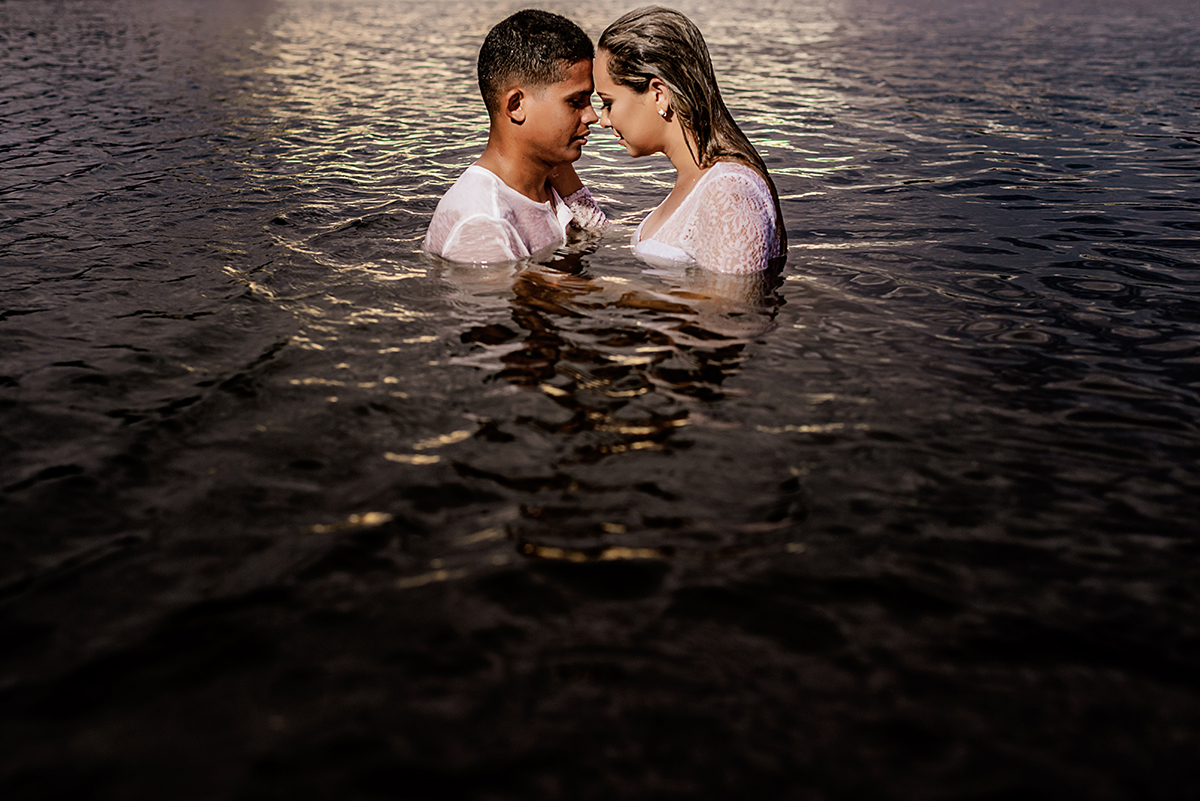 Ensaio Romântico dos Noivos Nayara e Jeferson. Litoral Sul Paraíba Brasil