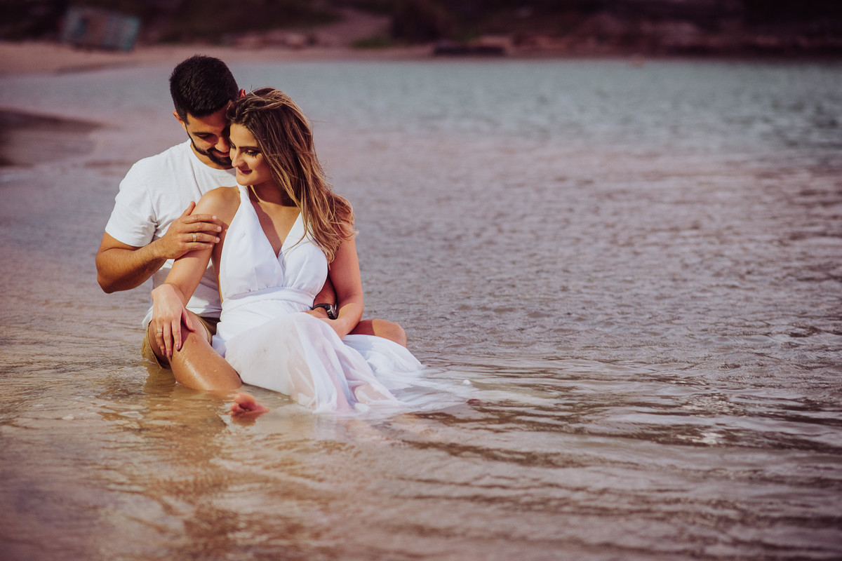 Ensaio na praia no rio e no mar