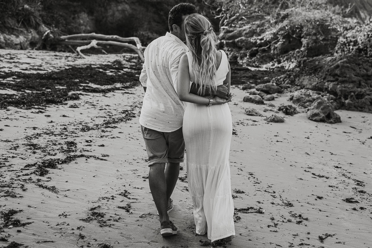 Ensaio de noivado na praia da Marcela no município do conde Pb 