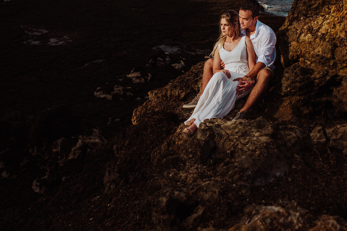 Ensaio de noivado na praia da Marcela no município do conde Pb 