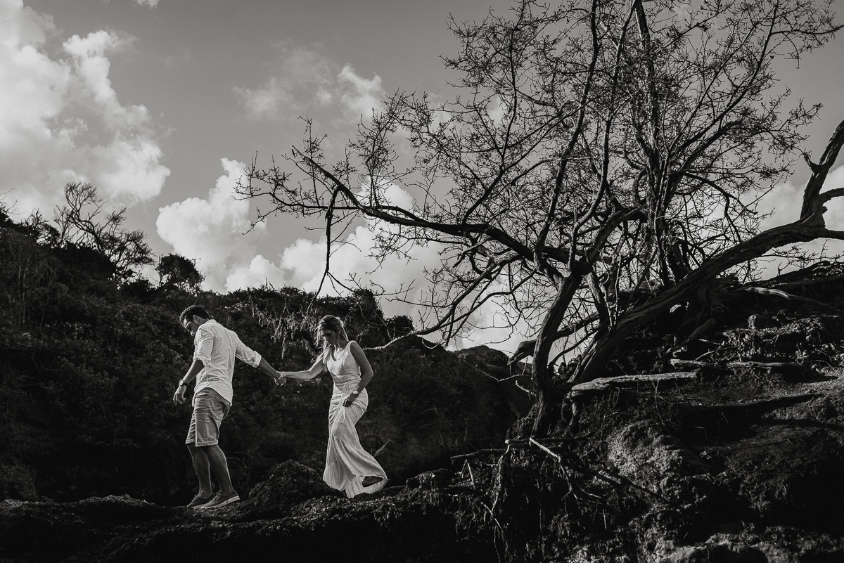 Ensaio de noivado na praia da Marcela no município do conde Pb 