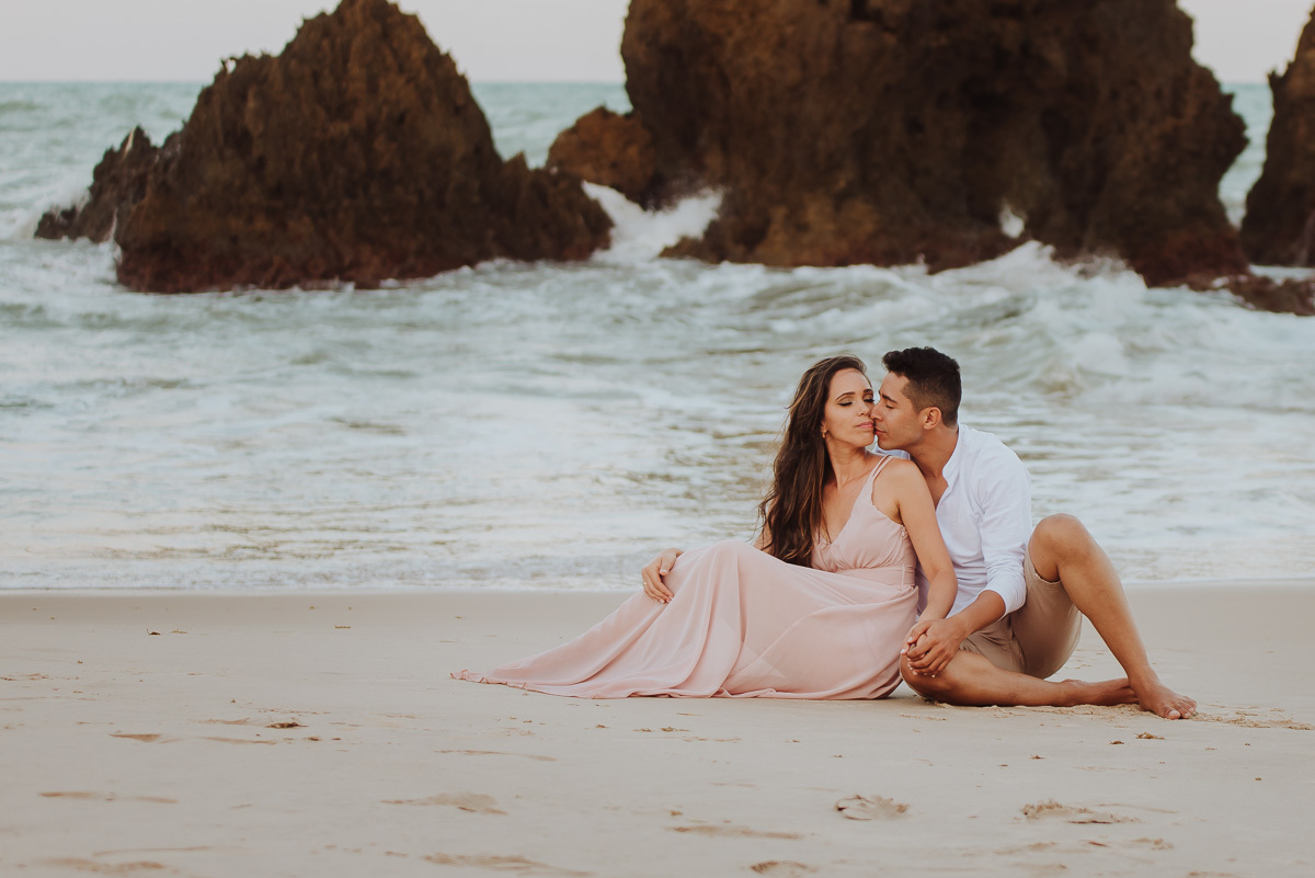 Ensaio dos noivos Ana e Otácio, em João Pessoa Pb. O local do ensaio perfeito na praia de Tambaba - Conde PB