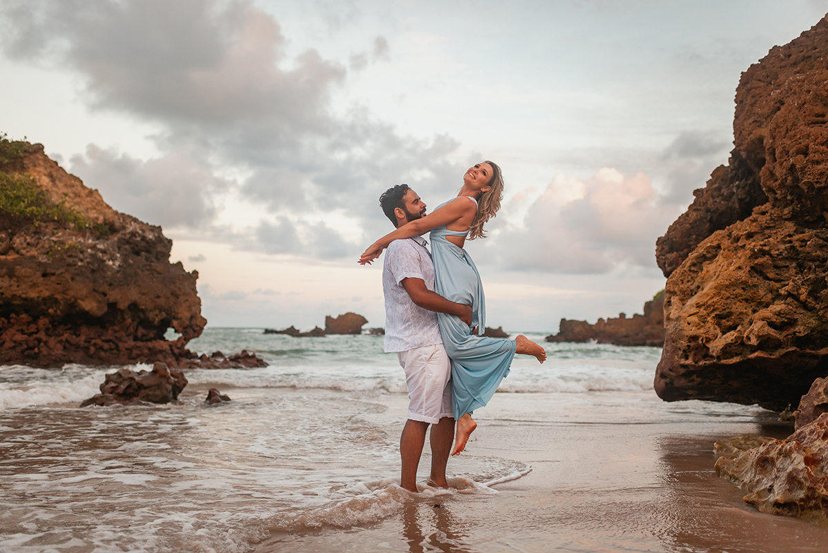 Ensaio romântico de casal nas praias de João Pessoa Pb