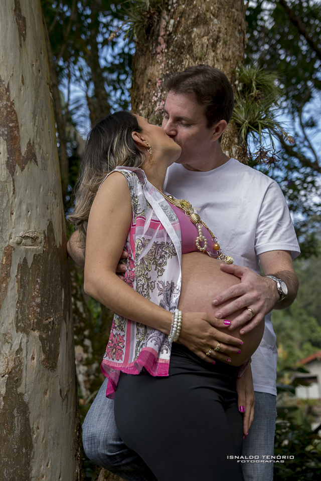 gestante, ensaio de gestante, casal, família, espera de bebê, casal apaixonado, joinville, santa catarina