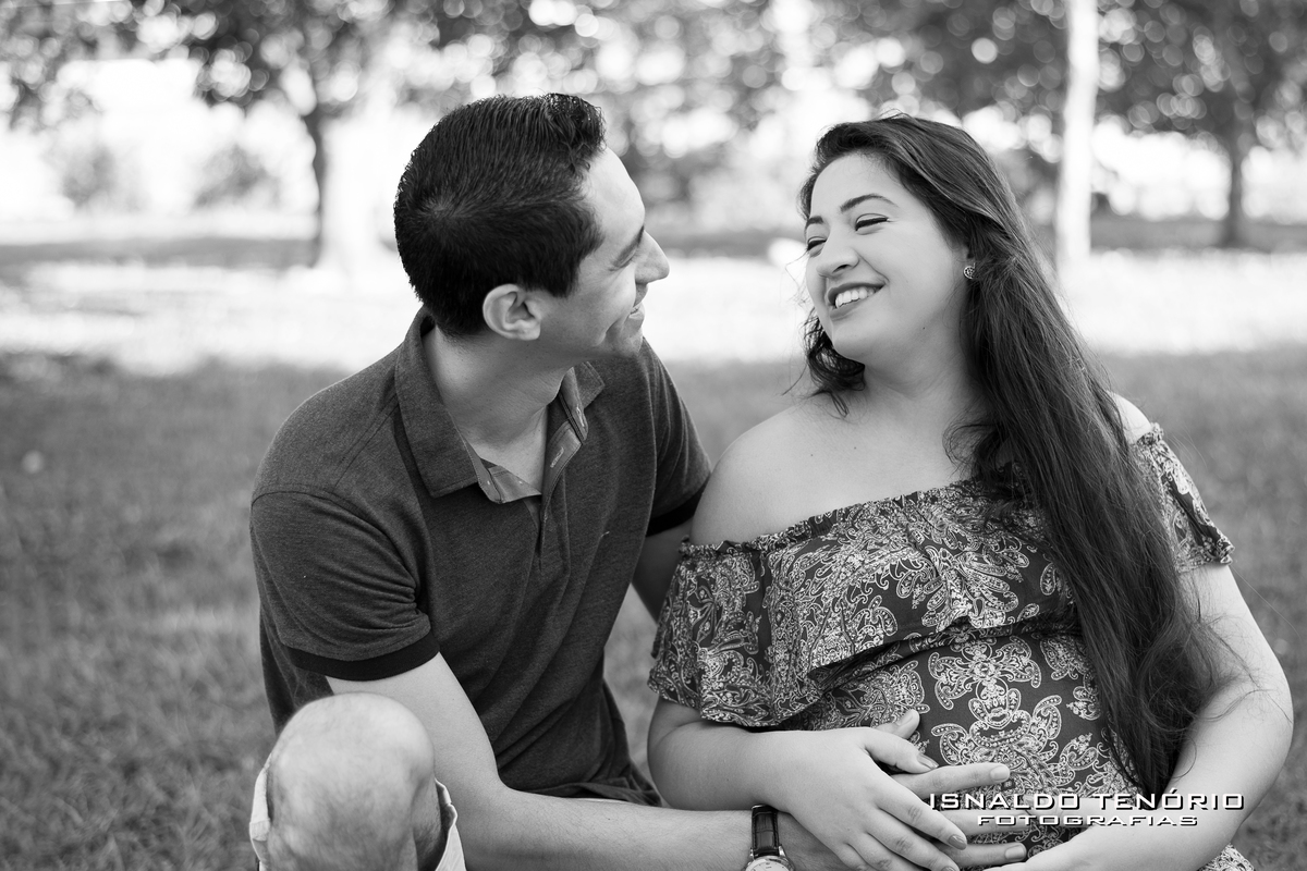 gestante, ensaio de gestante, casal, família, espera de bebê, casal apaixonado, joinville, santa catarina