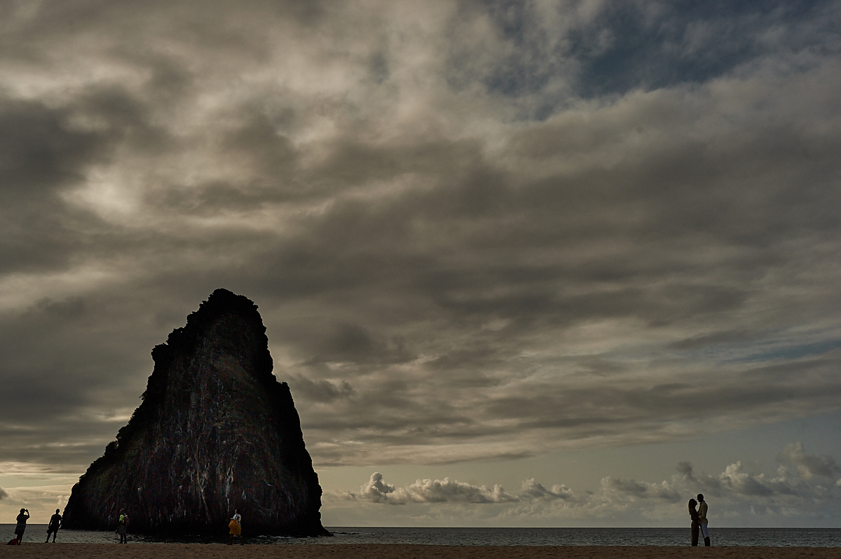 ensaio de Thais e Vitor em Fernando de Noronha Pernambuco por 4Mãos Fotografias