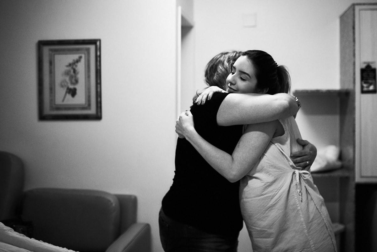 fotografia de parto, foto preto e branco, fotografia humana, 4Mãos fotografias