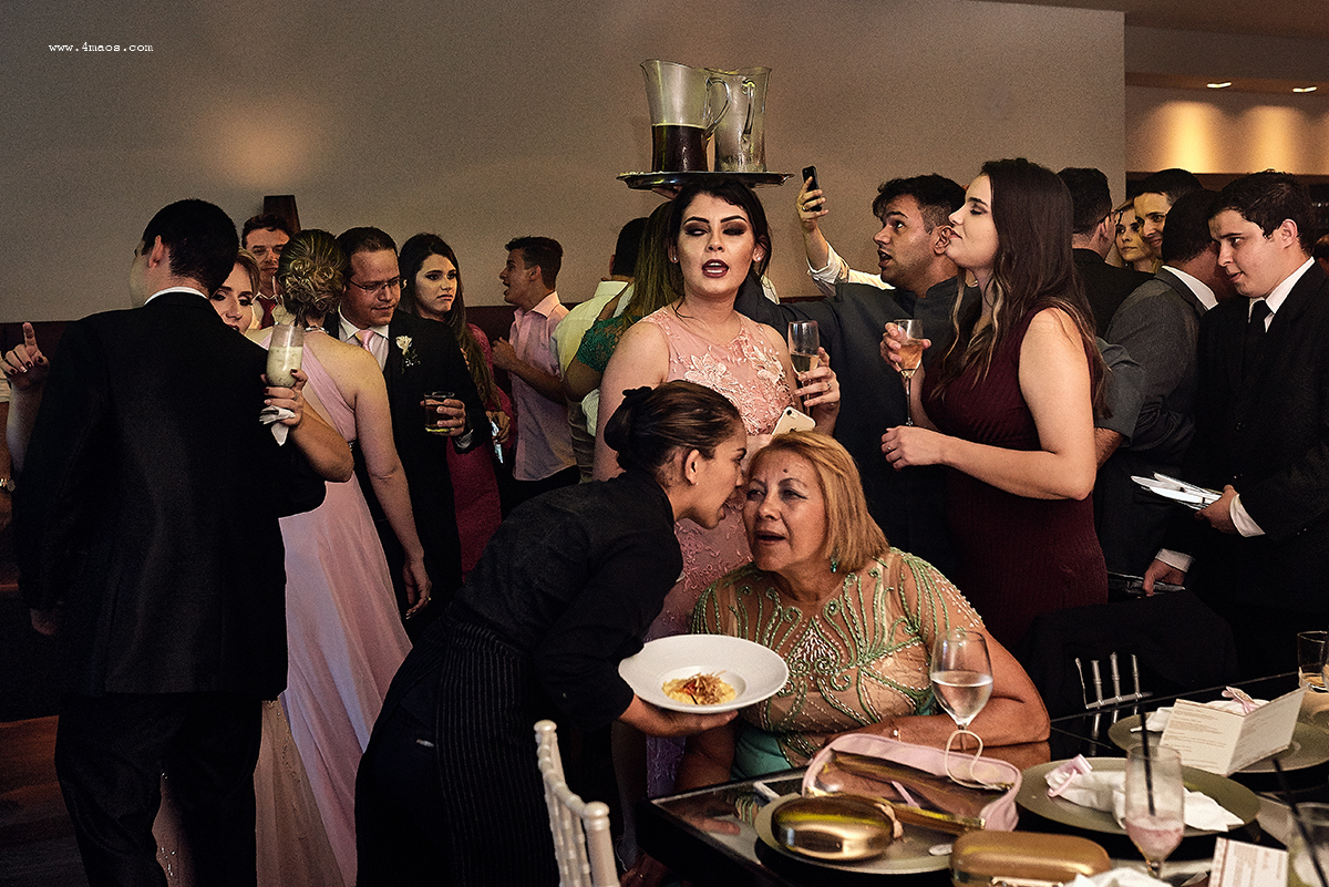 casamento Tereza e Daniel por 4Mãos Fotografias, festa rolando