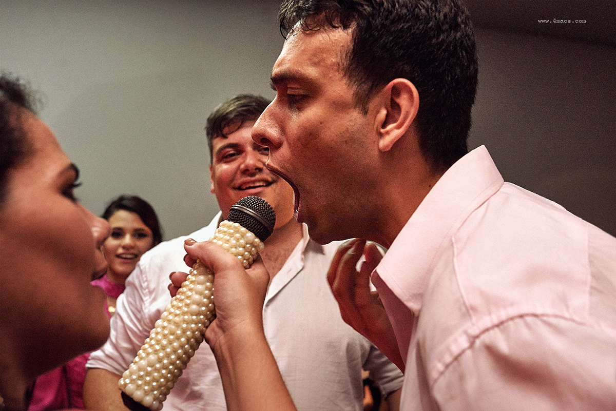 casamento Tereza e Daniel por 4Mãos Fotografias, festa rolando