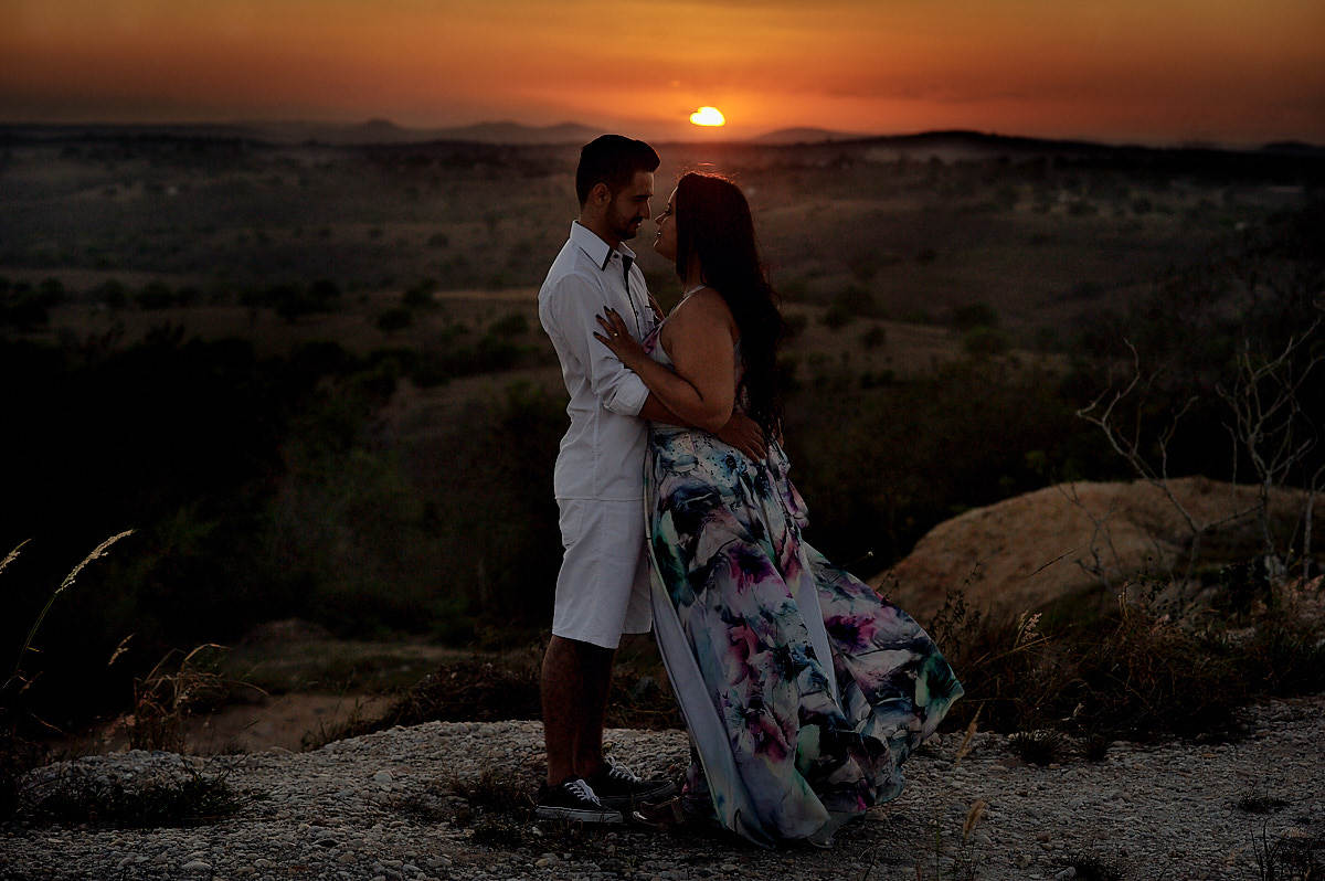 ensaio de Mayara e Cássio em Bananeiras, bica dos cocos, por do sol