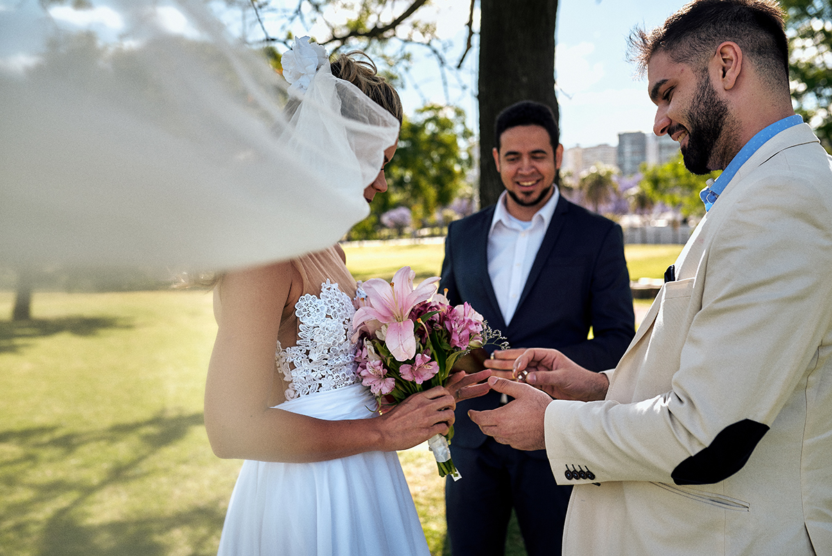 casamento na argentina por 4Mãos Fotografias, casamento religioso, cerimonia na rosa metálica, troca de alianças