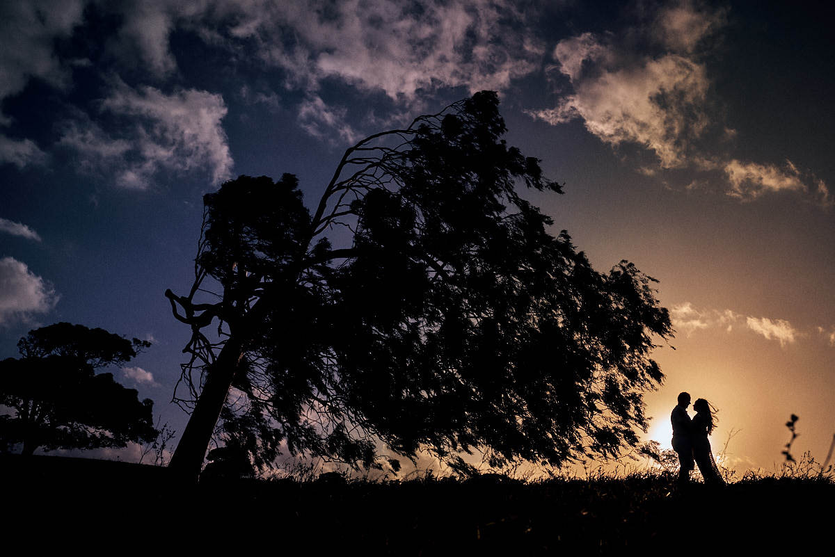 ensaio de katy e thairo no preceding em Campina Grande, Areia. noivos no aeroporto Joao suassuna