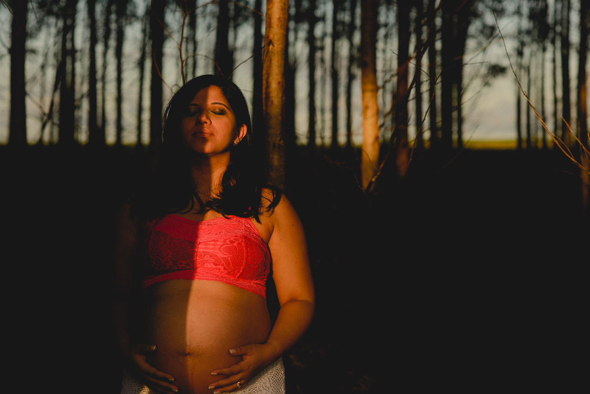 foto de gravida, gravidez, fotografia de gestante, foto de gestante, gestante, pregnant, pregnant photo, fotografia em preto e branco, fotografo de gravida,