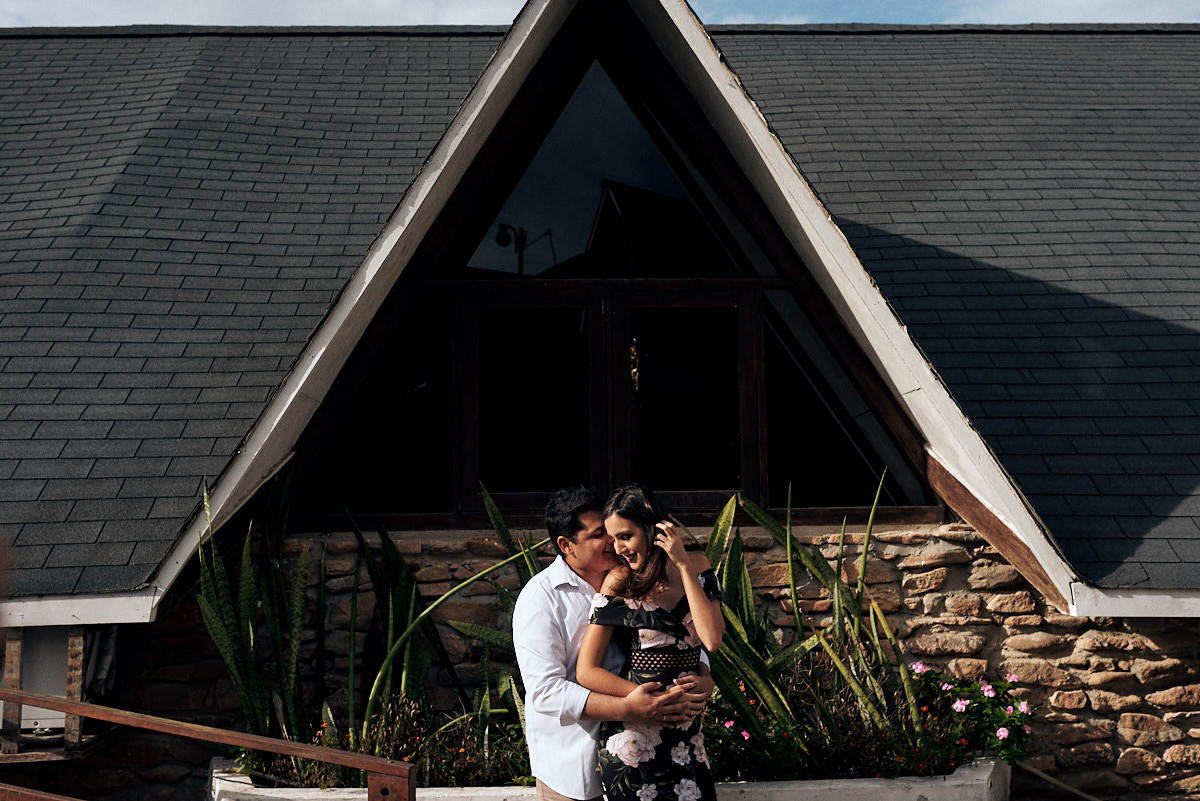 ensaio da Tainá e Klayton em mamanguape na Pousada Pedra Grande por 4Mãos Fotografias