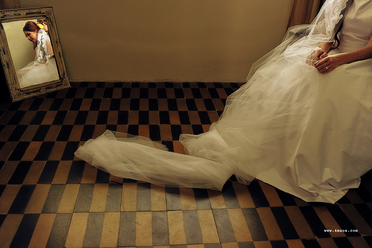 casamento de quezia e acacio por 4Mãos fotografias. making of do noivo na casa da avó dela