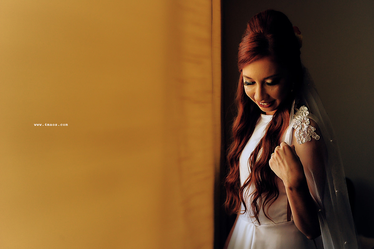 casamento de quezia e acacio por 4Mãos fotografias. making of do noivo na casa da avó dela