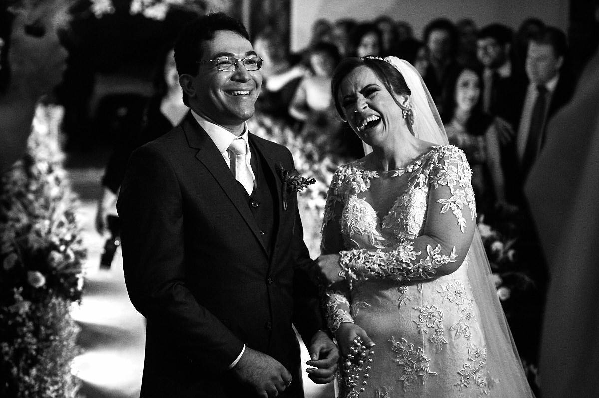 casamento cibele e Rubem em Campina Grande no Encanto verde por 4Mãos fotografias, hora do casamento