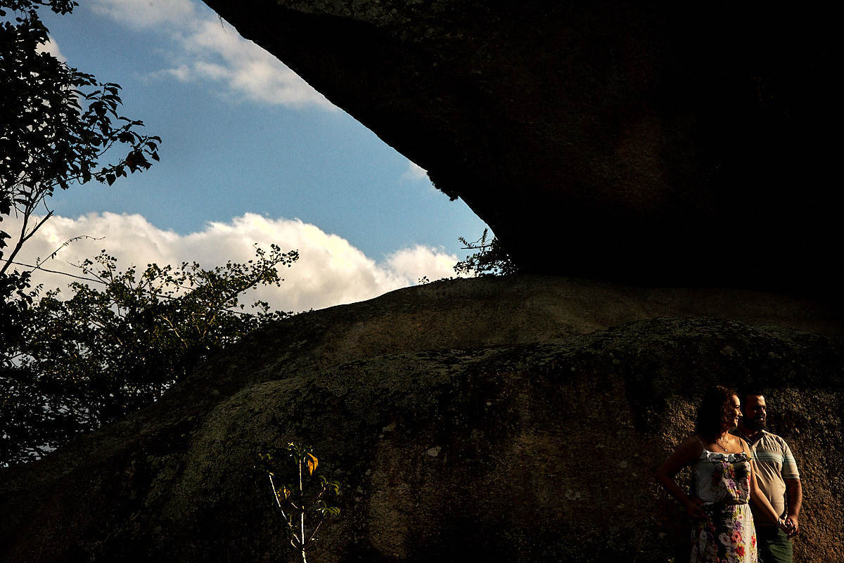 ensaio de ana cecilia e paulo na pedra de Santo Antônio em Fagundes Paraíba
