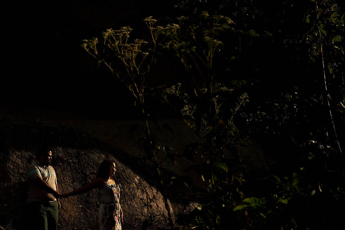 ensaio de ana cecilia e paulo na pedra de Santo Antônio em Fagundes Paraíba