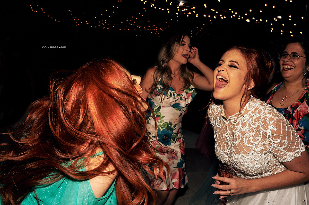 casamento de kenis e kito por 4maos fotografias no recanto dos encantos, festa