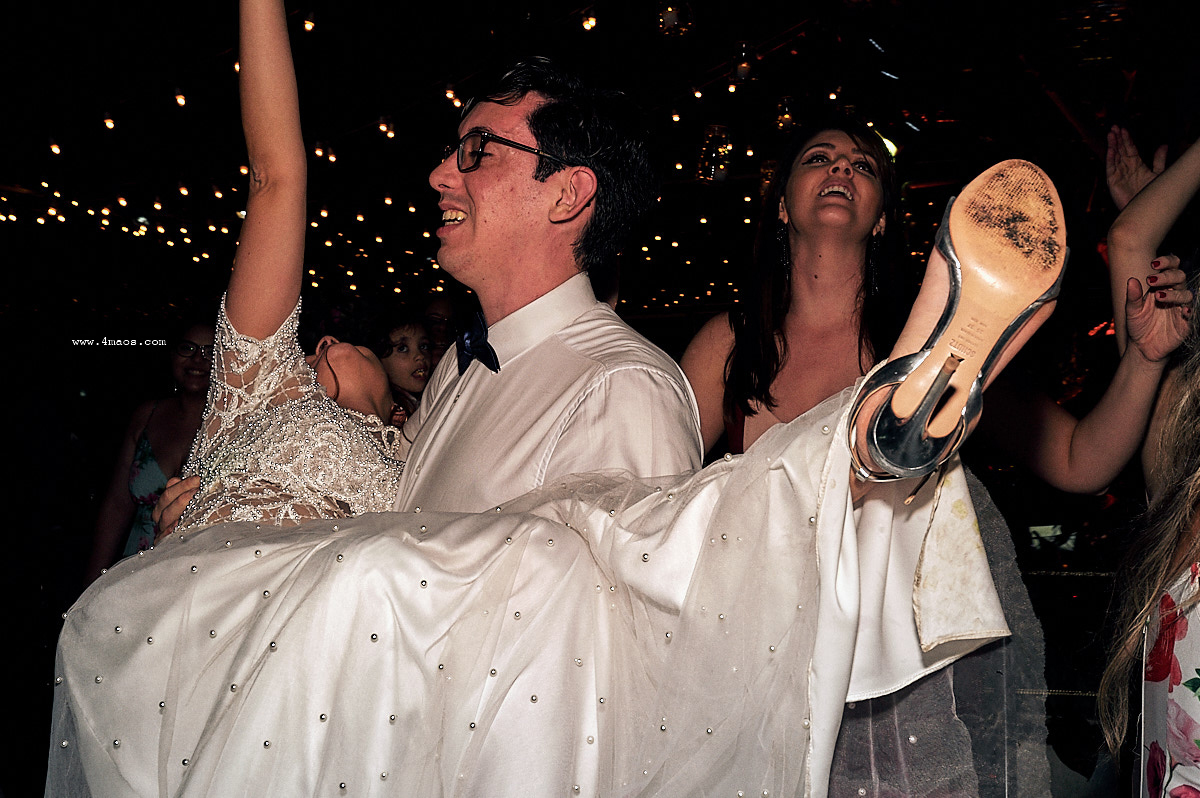 casamento de kenis e kito por 4maos fotografias no recanto dos encantos, festa