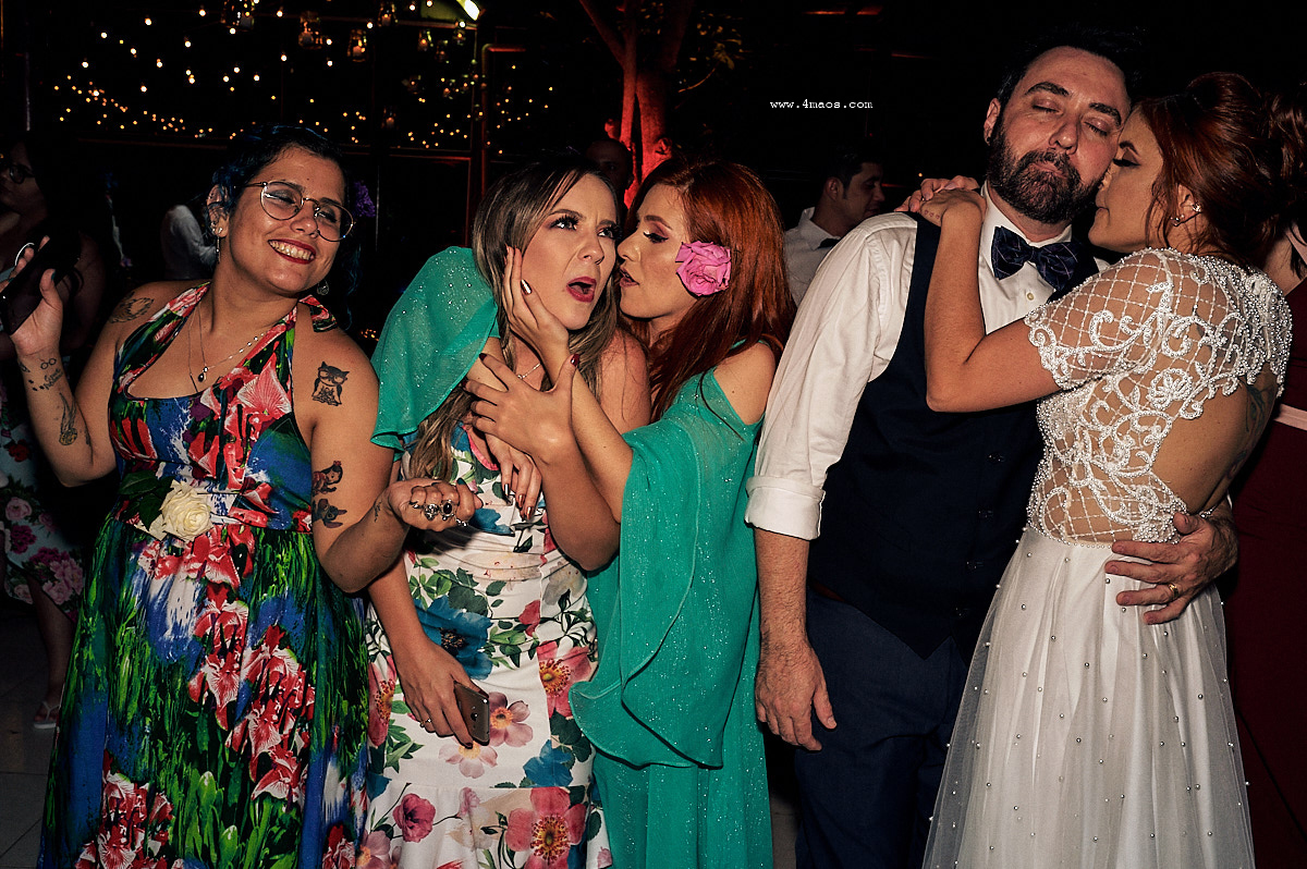 casamento de kenis e kito por 4maos fotografias no recanto dos encantos, festa