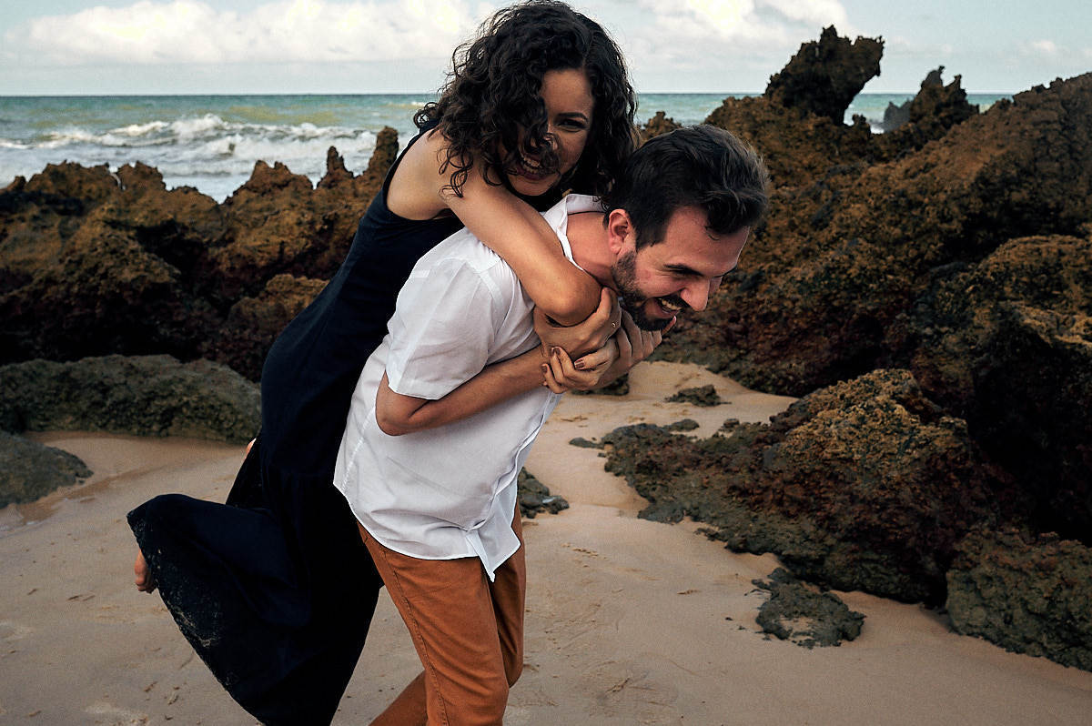 ensaio de prewedding de Katiana e tulio na praia de tambaba por 4Mãos Fotografias 