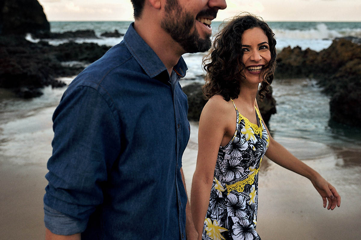 ensaio de prewedding de Katiana e tulio na praia de tambaba por 4Mãos Fotografias 