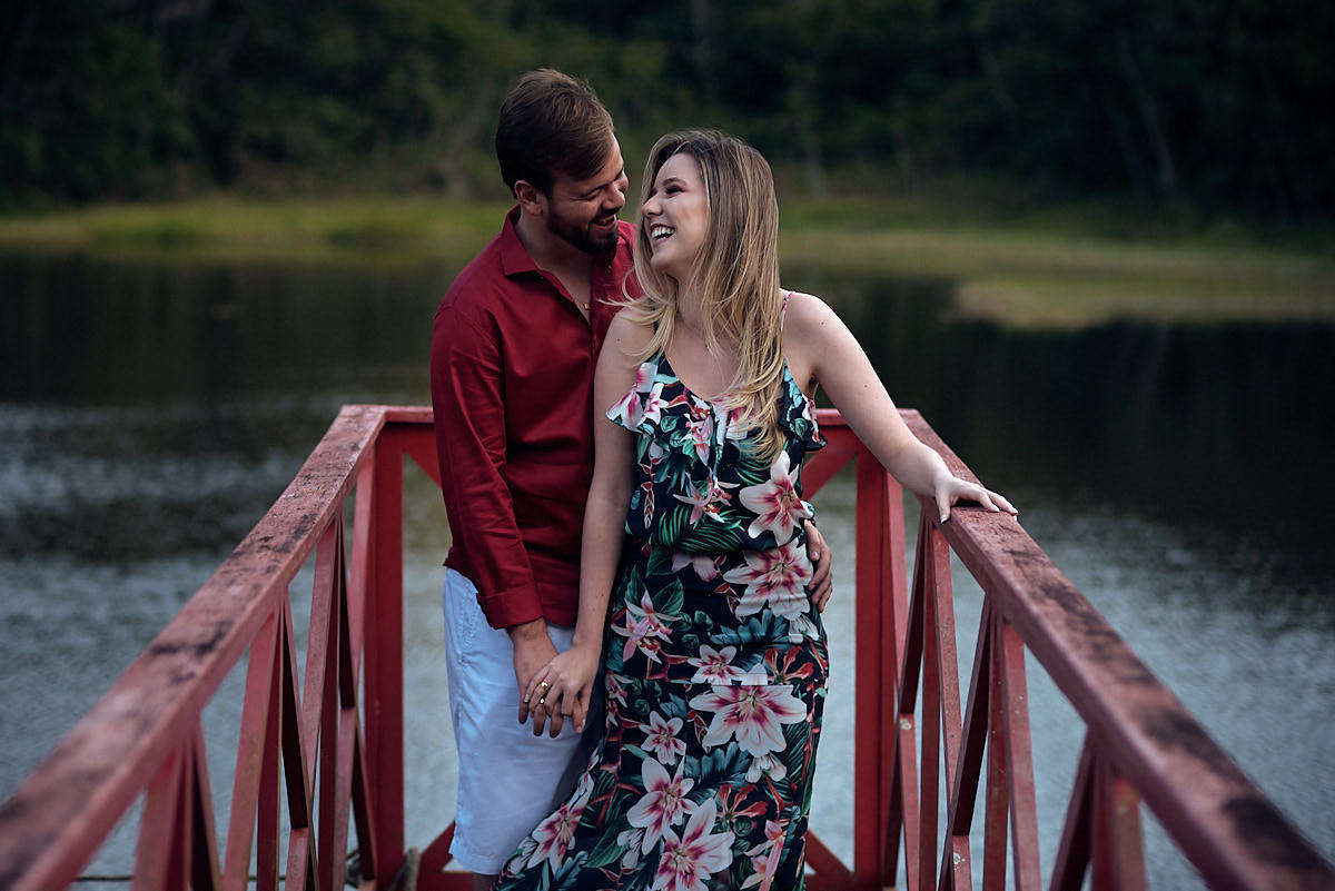 ensaio em Areia do casal Vanessa e Arthur por 4Mãos Fotografias