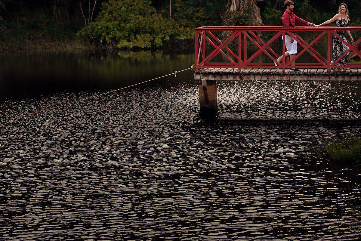 ensaio em Areia do casal Vanessa e Arthur por 4Mãos Fotografias