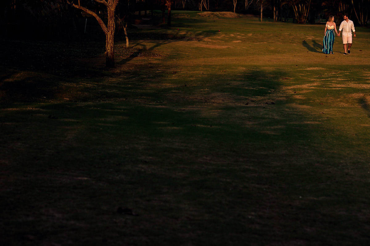 ensaio em Areia do casal Vanessa e Arthur por 4Mãos Fotografias