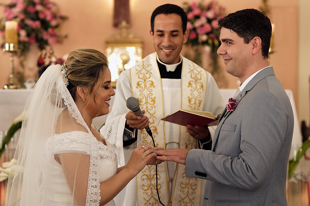 casamento de Larissa e Hestephanio em Campina Grande - Paraíba, hora da cerimonia