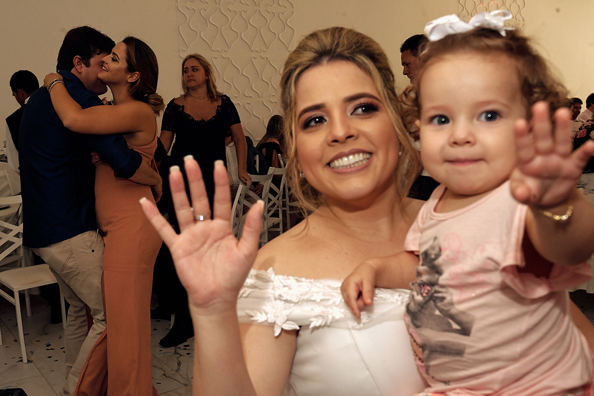 casamento de Larissa e Hestephanio em Campina Grande - Paraíba, hora da festa