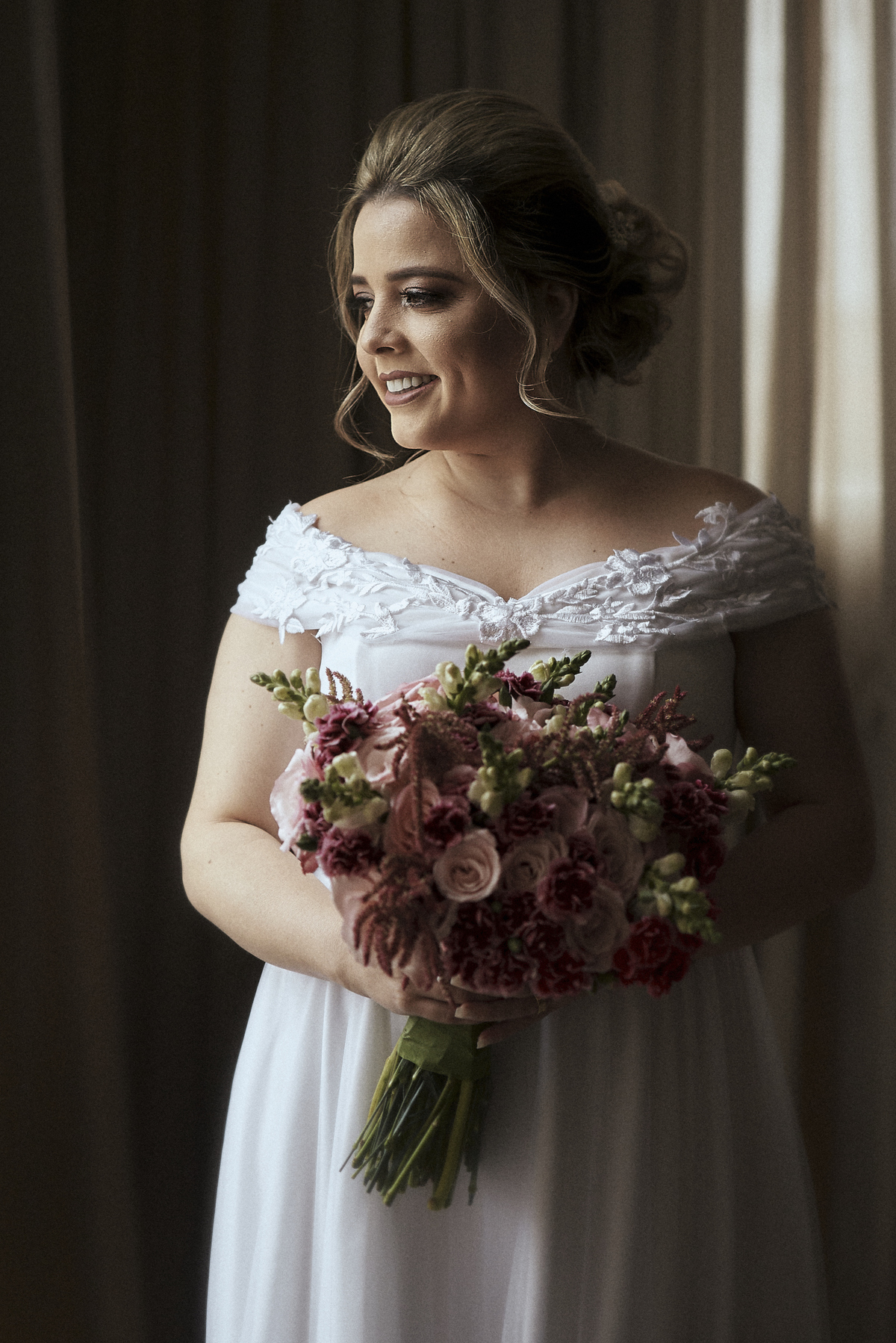 casamento de Larissa e Hestephanio em Campina Grande - Paraíba, making of da noiva com a familia