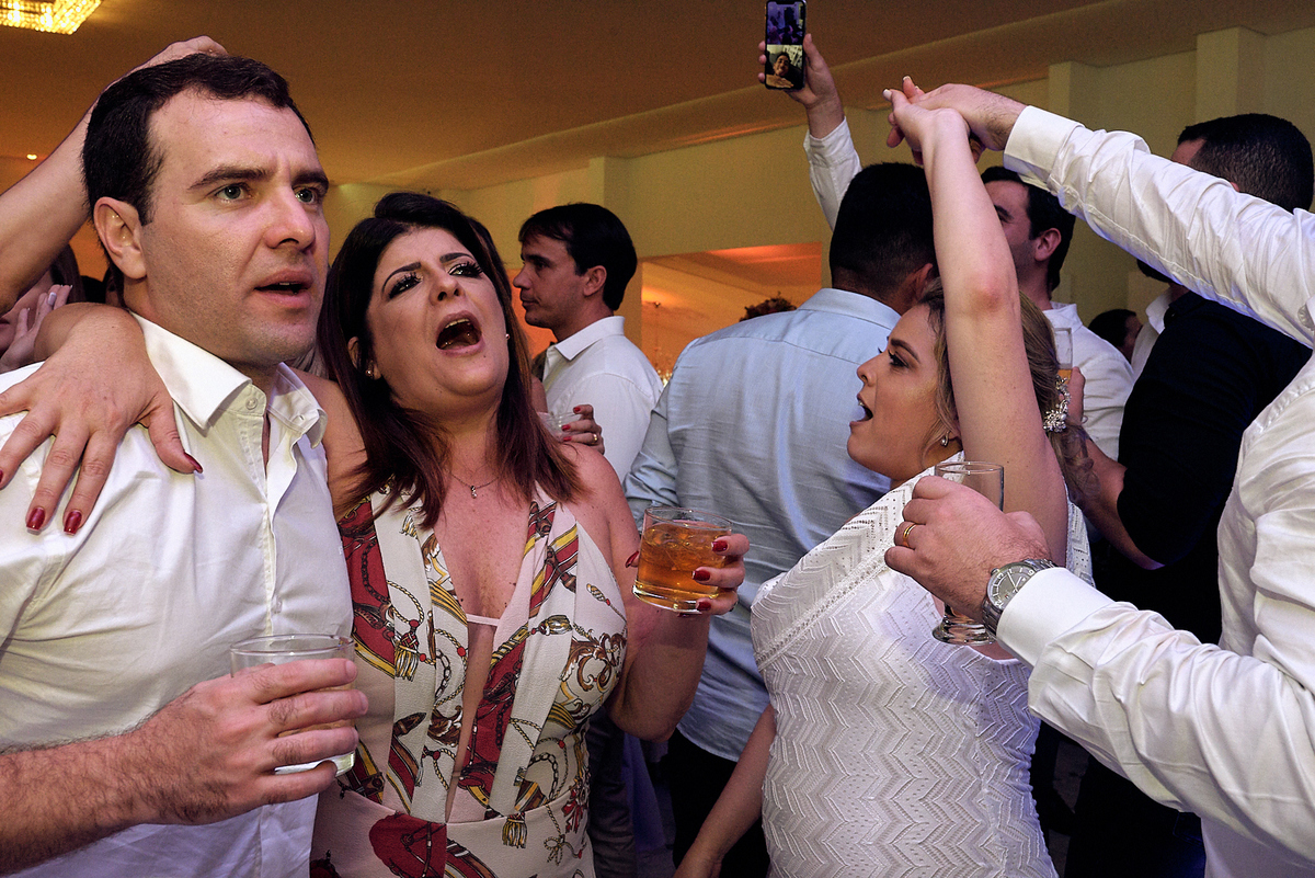 casamento de Larissa e Hestephanio em Campina Grande - Paraíba, hora da festa